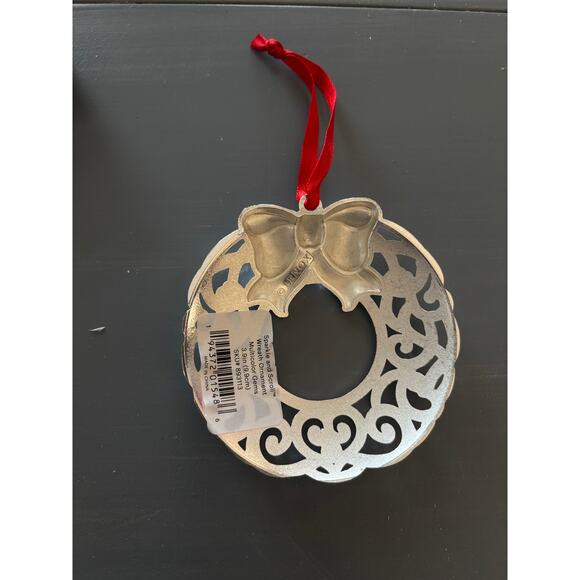 Lenox Sparkle Crystal Christmas Wreath Ornament - Picture 3 of 6